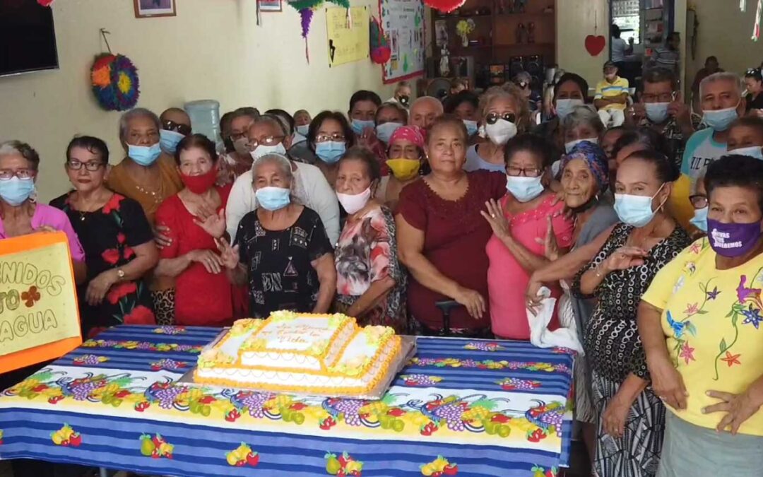 Mamá resonó al son de la marimba